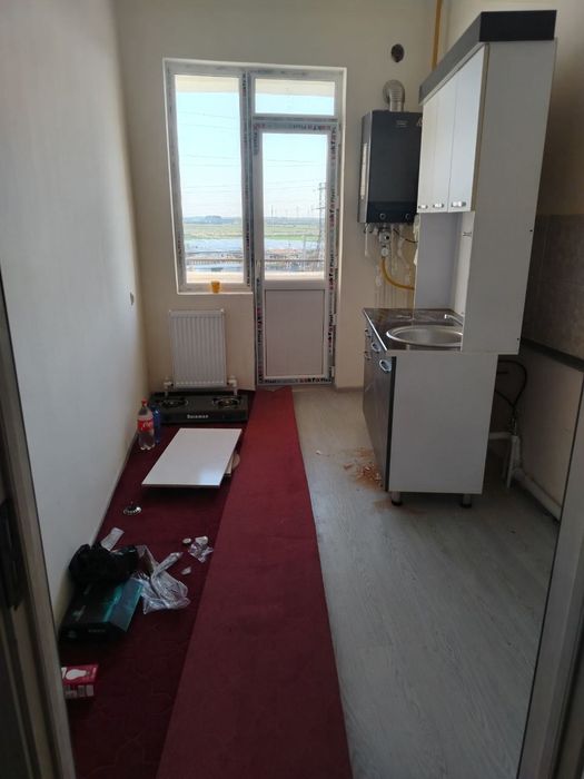 7-mikrorayonda 2 xonali kvartira sotiladi