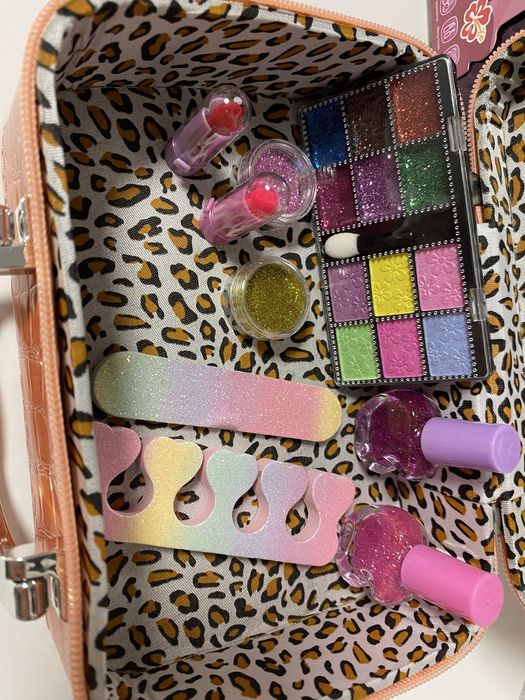 Детско куфарче / чанта - козметичен комплект - Stitch, с гримове