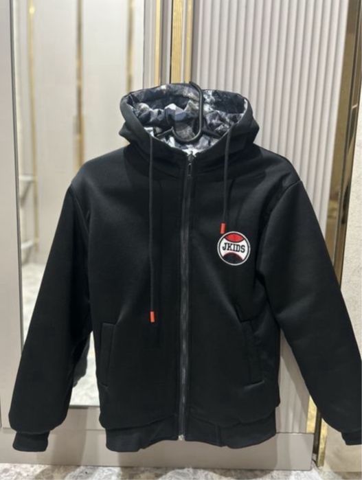 Двусторонная курткы