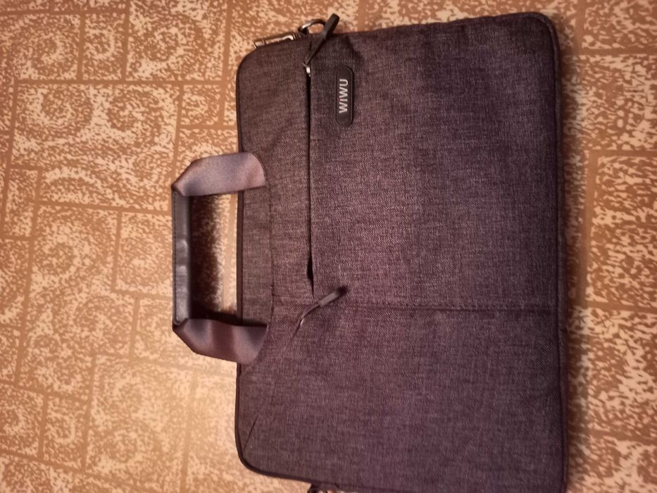 Продам сумку для планшета, макбука, ноутбука