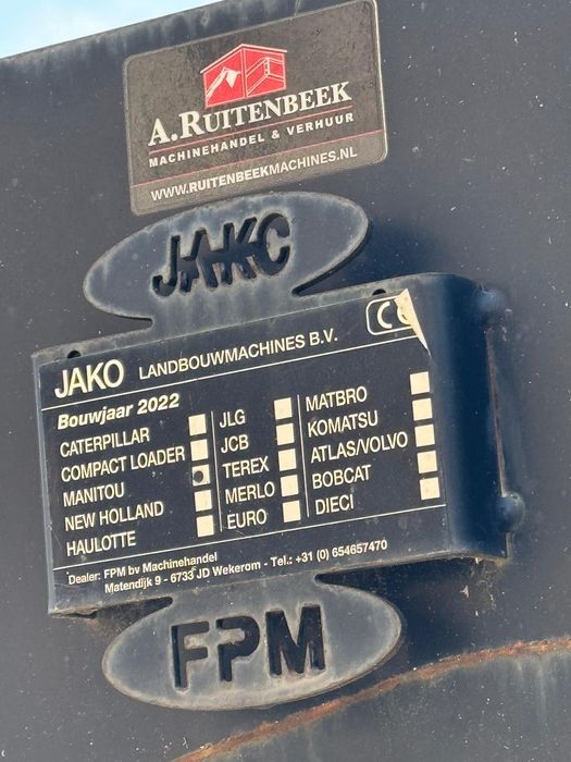 Manitou MLT 625 H 75K ST5 – 2019 – 1.050 ore – Cupă inclusă