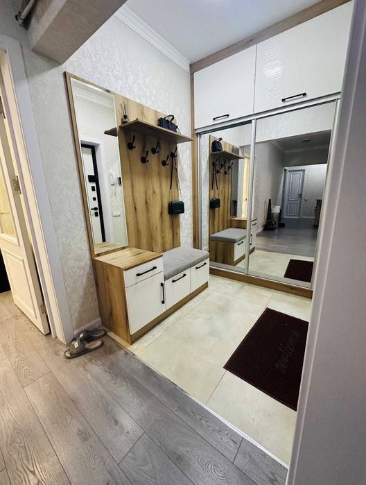 Продаётся 4/6/9 квартира , м.Ойбек, Мирабадский р-н