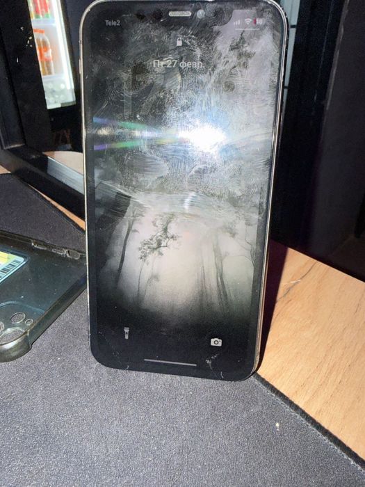 продам iphone 11