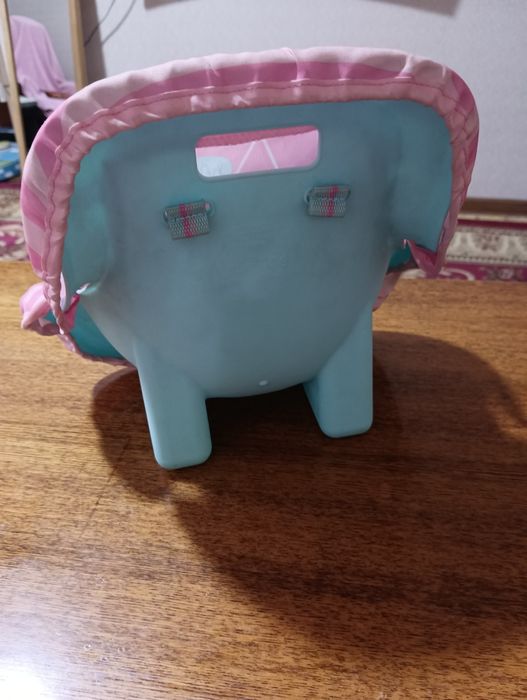 Продам автокресло для куклы