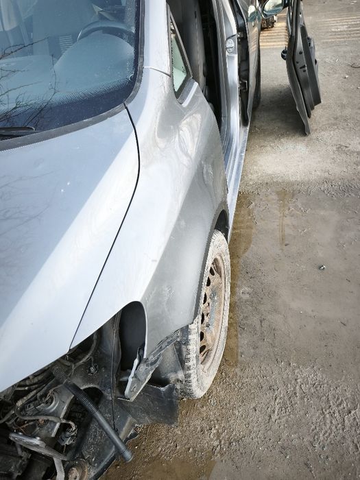 Aripa stanga golf 5plus