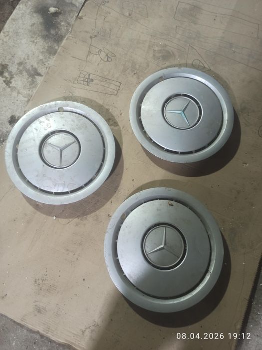 Продам колпаки Мерседес