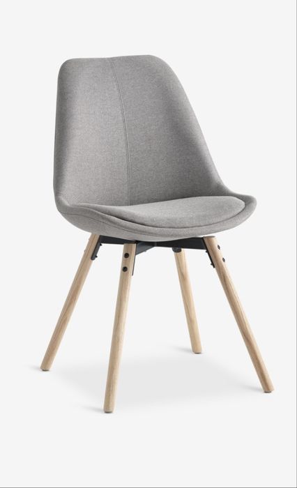 Трапезни столове