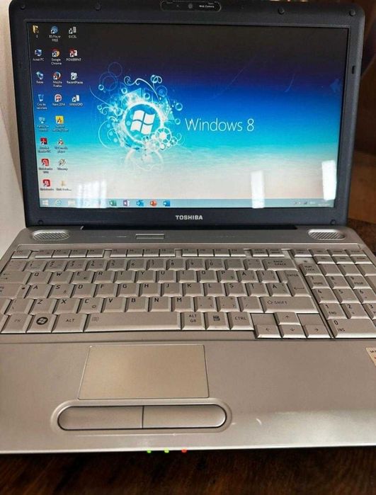 Laptop Toshiba Satellite L500_1en