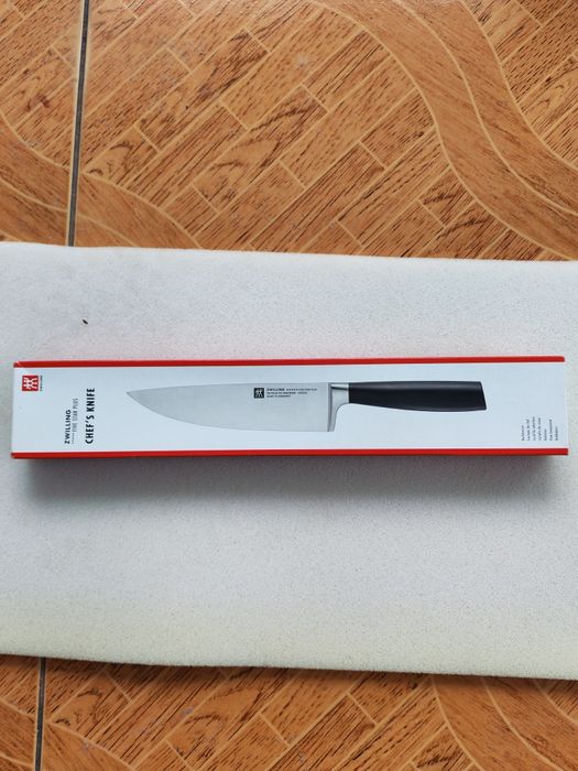 Zwilling cuțit bucatar