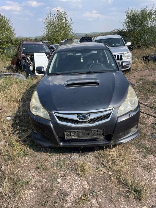 Субару Аутбек 2012 на части