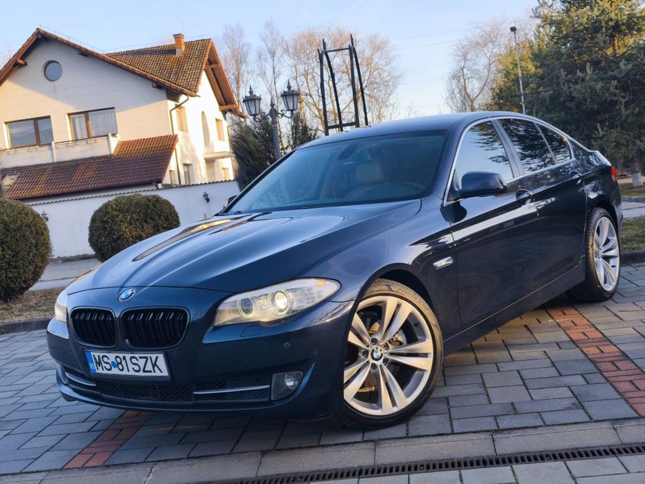* BMW 520d 184cP AUTOMAT * Interior Crem * Navi * AngelEyes * Xenon *