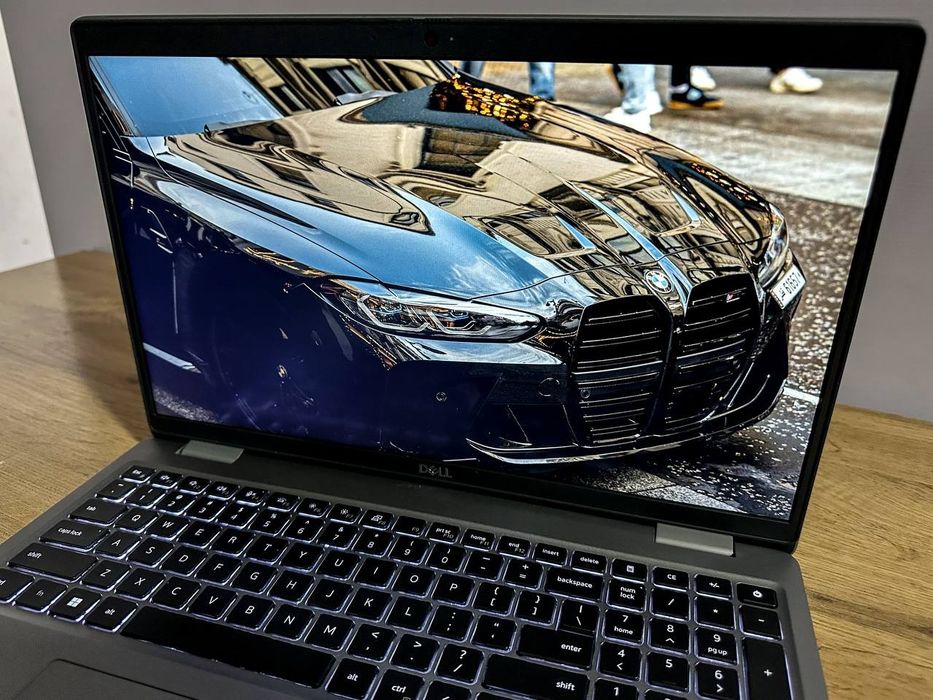 Noutbook 11 avlod CORE I7 +