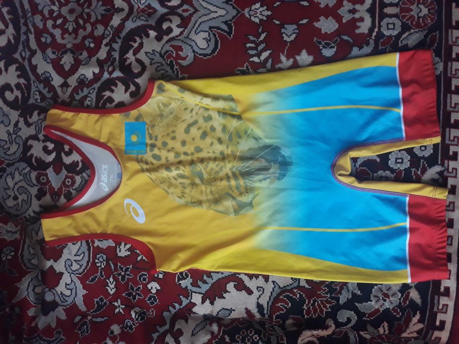 нательник для борьбы