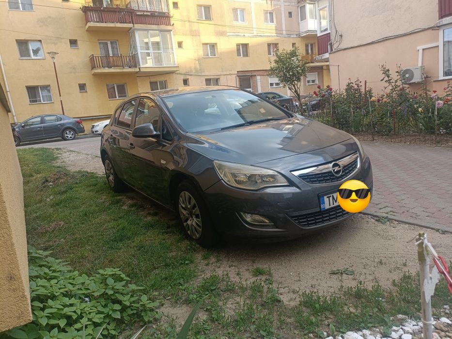 Opel Astra j 1.4 benzina