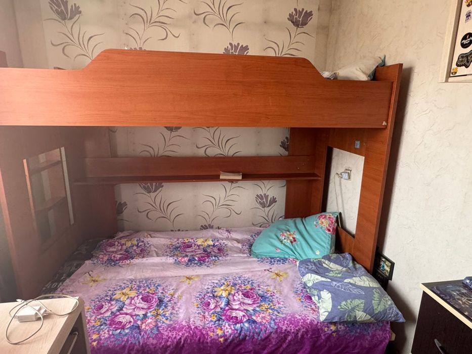 Продам Двух ярусную кровать