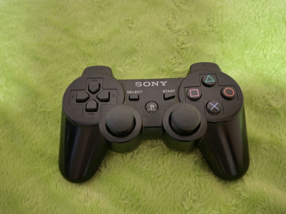Плейстейшън ps33