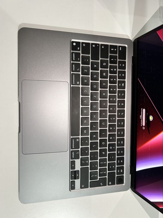 Macbook m3 8gb ram 256gb memorie