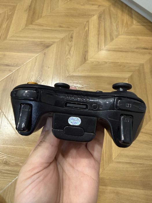 Продам джостики xbox 360