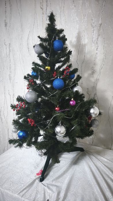 Ёлка сатылады 1,20 м