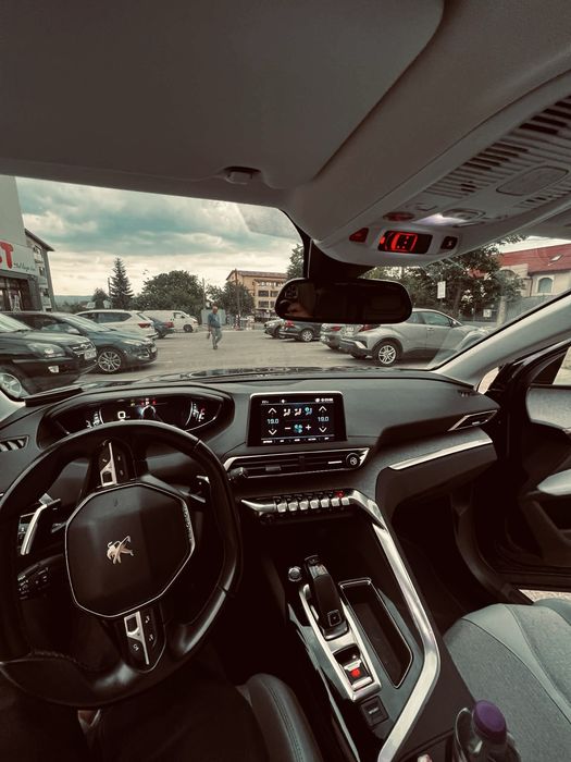 Peugeot 3008 PureTech 130 2019