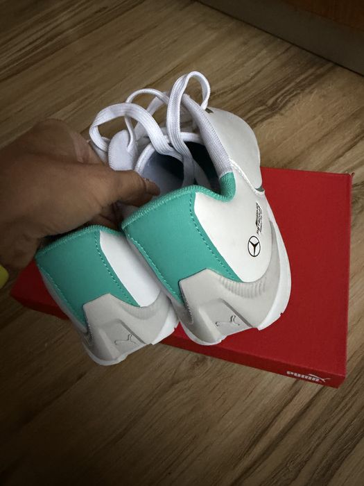 Чисто кови оригинални маратонки PUMA MERCEDES DRIFT  ! 45 н