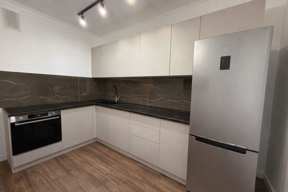 Продам квартиру жк Онай(Bi group)