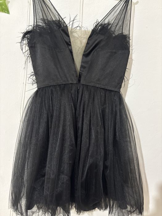 Ефектна коктейлна/официална рокля