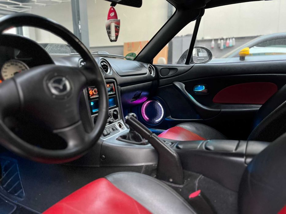 Lumini ambientale LED dedicate MAZDA