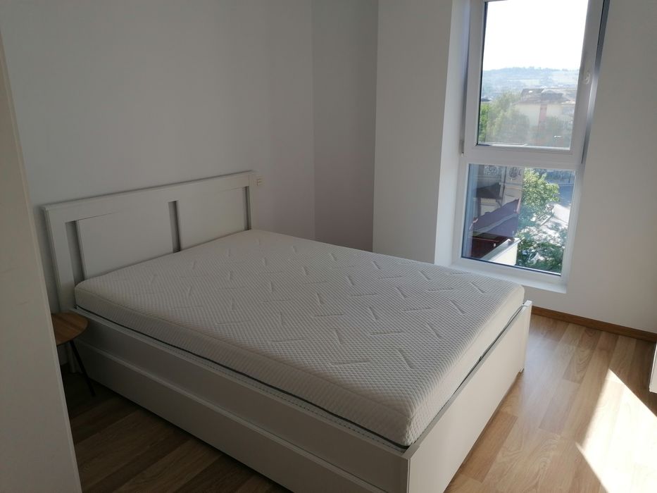 Apartament cu 3 camere de închiriat în zona ultracentrala  mobilat