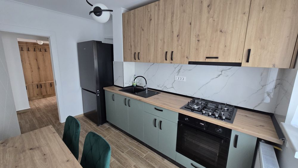 Apartament de inchiriat, totul nou, prima inchiriere.