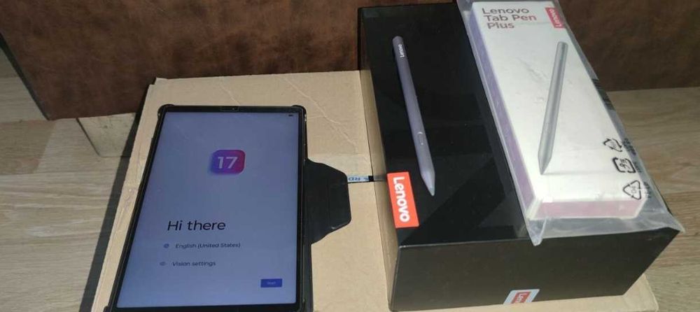 Lenovo Legion Tab 8.8, Gen 3  2025 12GB Ram + 256 GB cu Lenovo pen inc