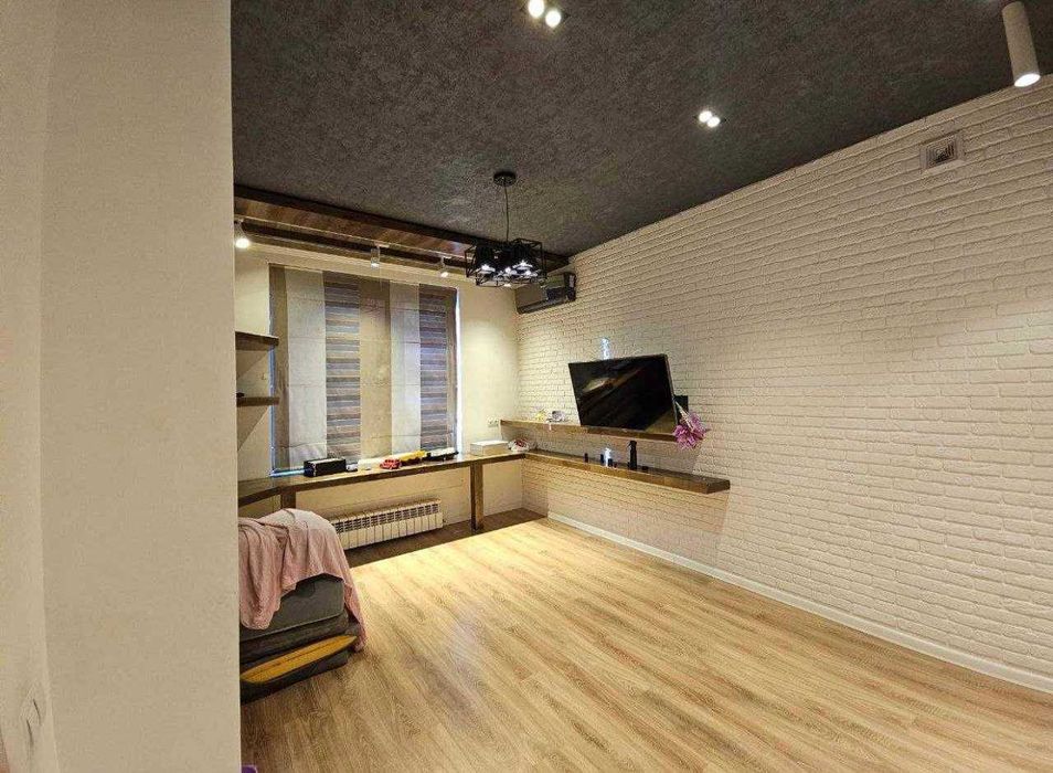 Продается Компактный ДОМ  2,8 сотки Циолковский, Мирзо Улугбекский р-н