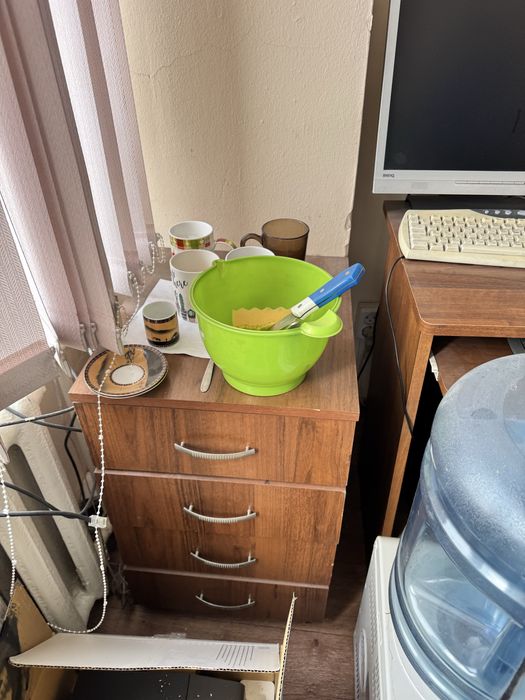 Офисная мебель срочно