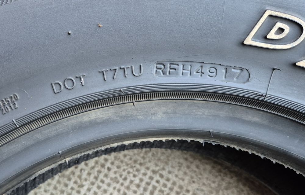 O bucată LT 215/75 R15 100/97S Hankook Dynapro ATM