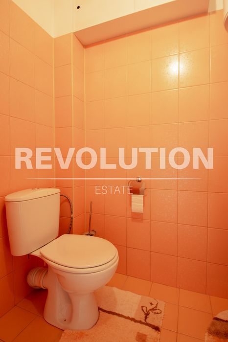 Дава се под наем Тристаен апартамент в София, Бъкстон - 80 кв.м за 700 € - Снимка #8