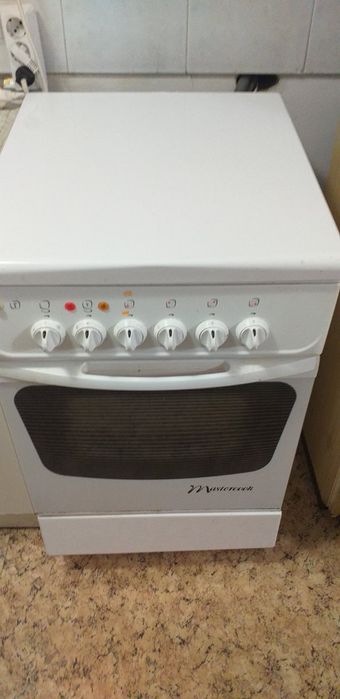 Продавам готварска печка Mastercook - 2 газ, 2 котлона