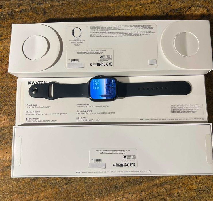 Apple Watch Series 8 45 mm GPS - Midnight