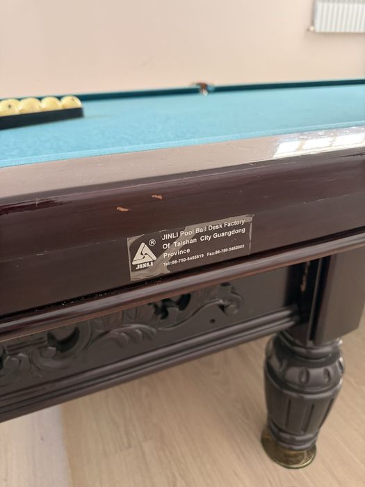 Бильярдный стол