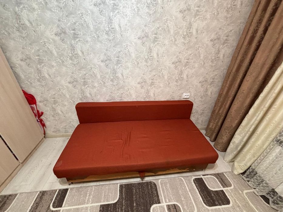 Продается диван тахта