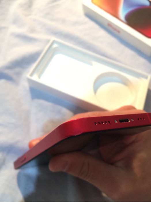 iphone 14 product red