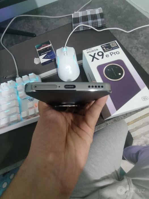 Honor X9e Pro 8/256 (5G)