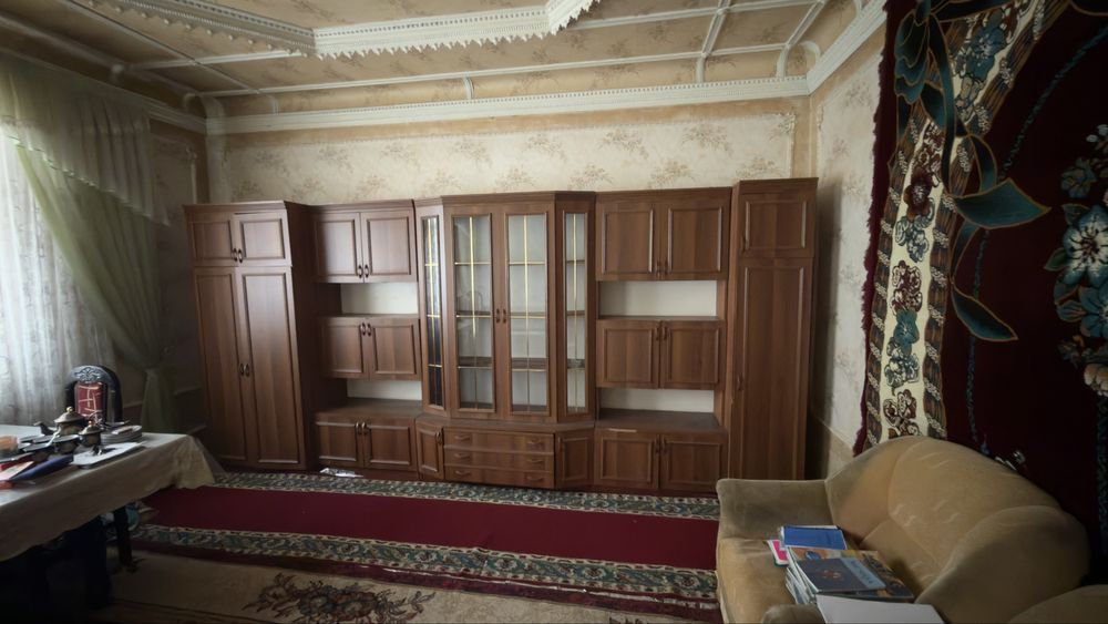 Mebel zal uchun xolati yaxshi turibti