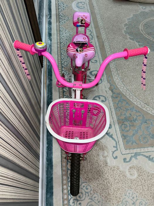Продаётся велосипед для девочки