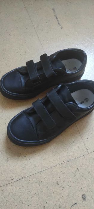 Детски кожени платненки, номер 38,  два пъти обувани, като нови.