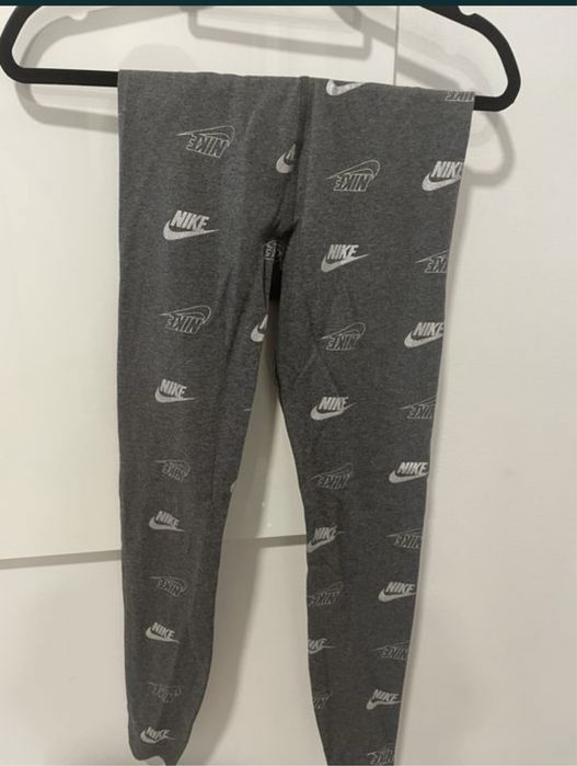 Colanti femei Nike