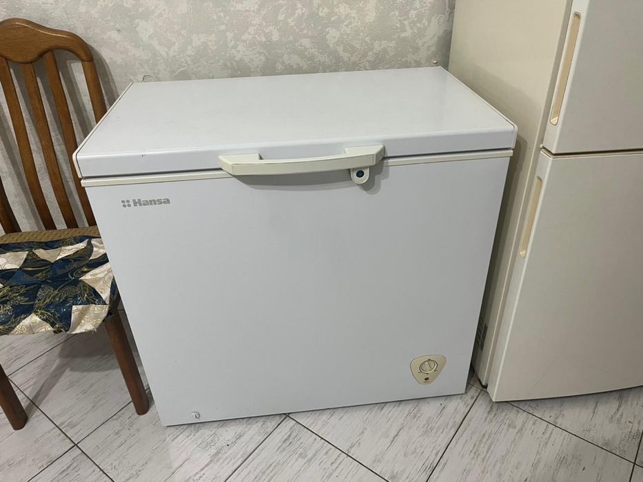 Продам морозильник