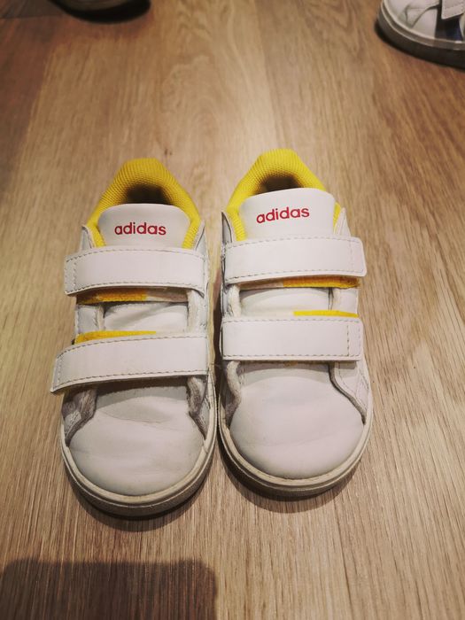 Adidas disney marimea 22