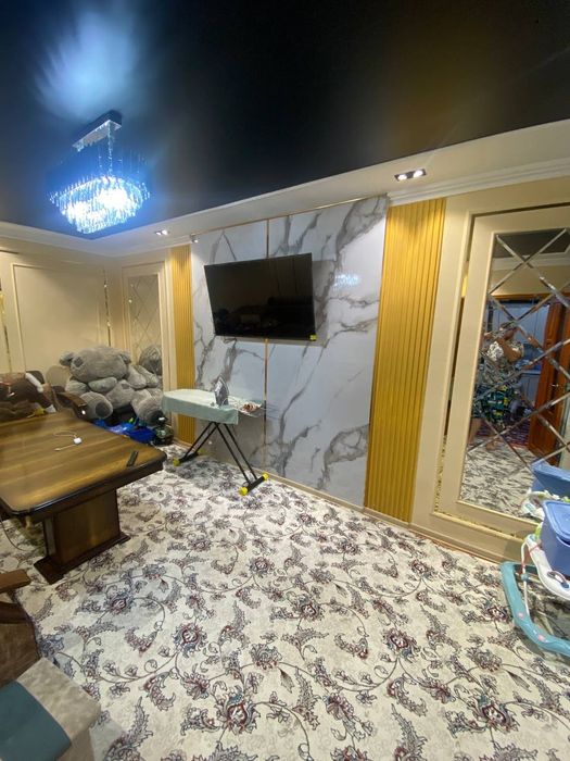 4 mavzeda 1 qavatda 3 xonali uy sotiladi