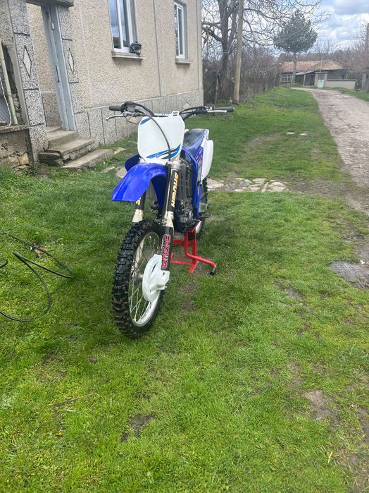 Yamaha yz250f…..