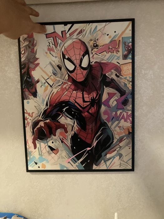 Картина человека паука